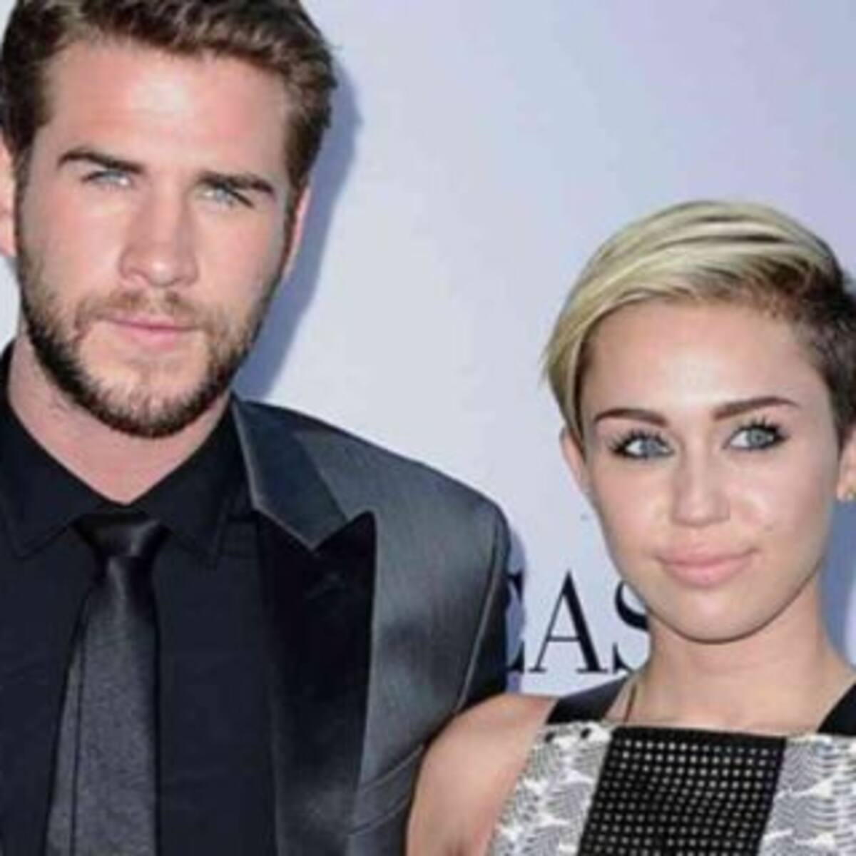 ¿Miley Cyrus a los besos con Liam Hemsworth?