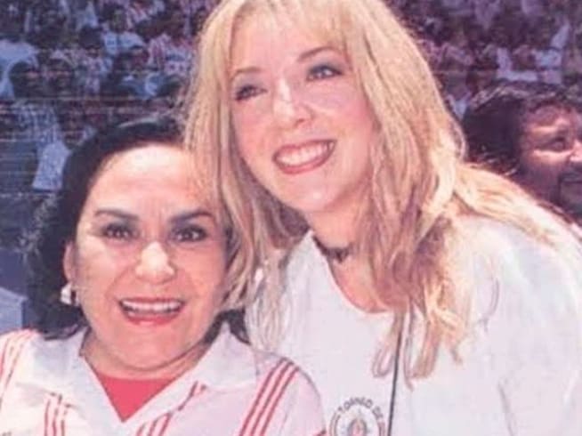 Recuerdan amistad entre Carmen Salinas y Edith González