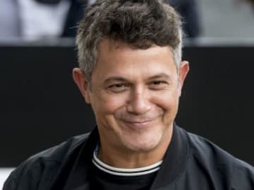 Alejandro Sanz trolea a su hija Manuela en plena declaración de amor en Instagram