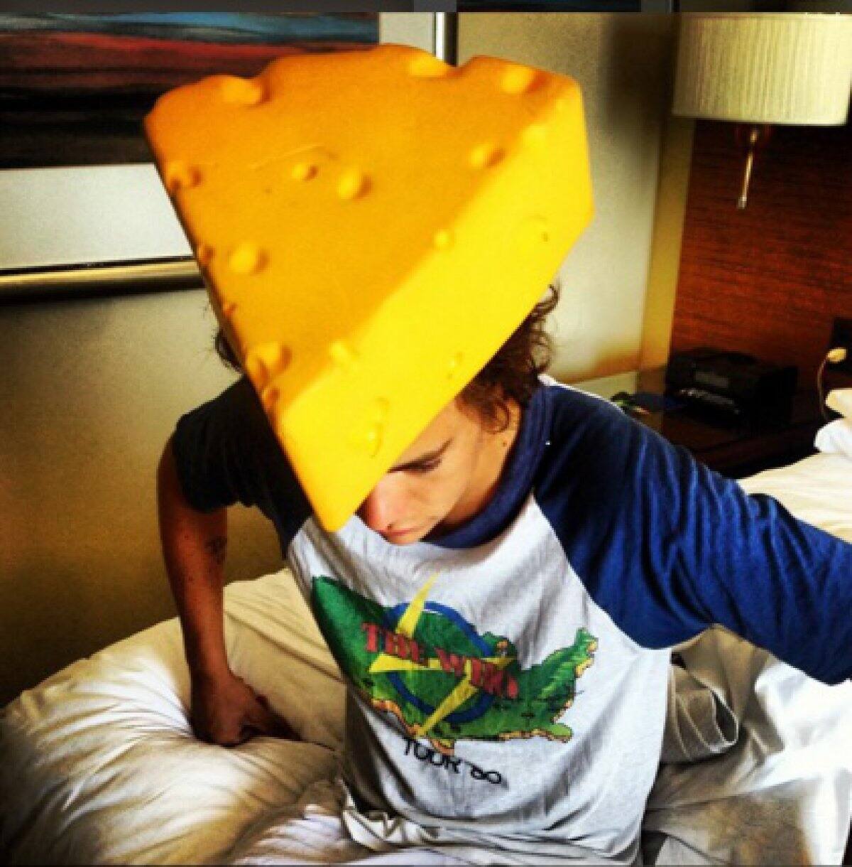 Harry Styles anda con sombreros graciosos