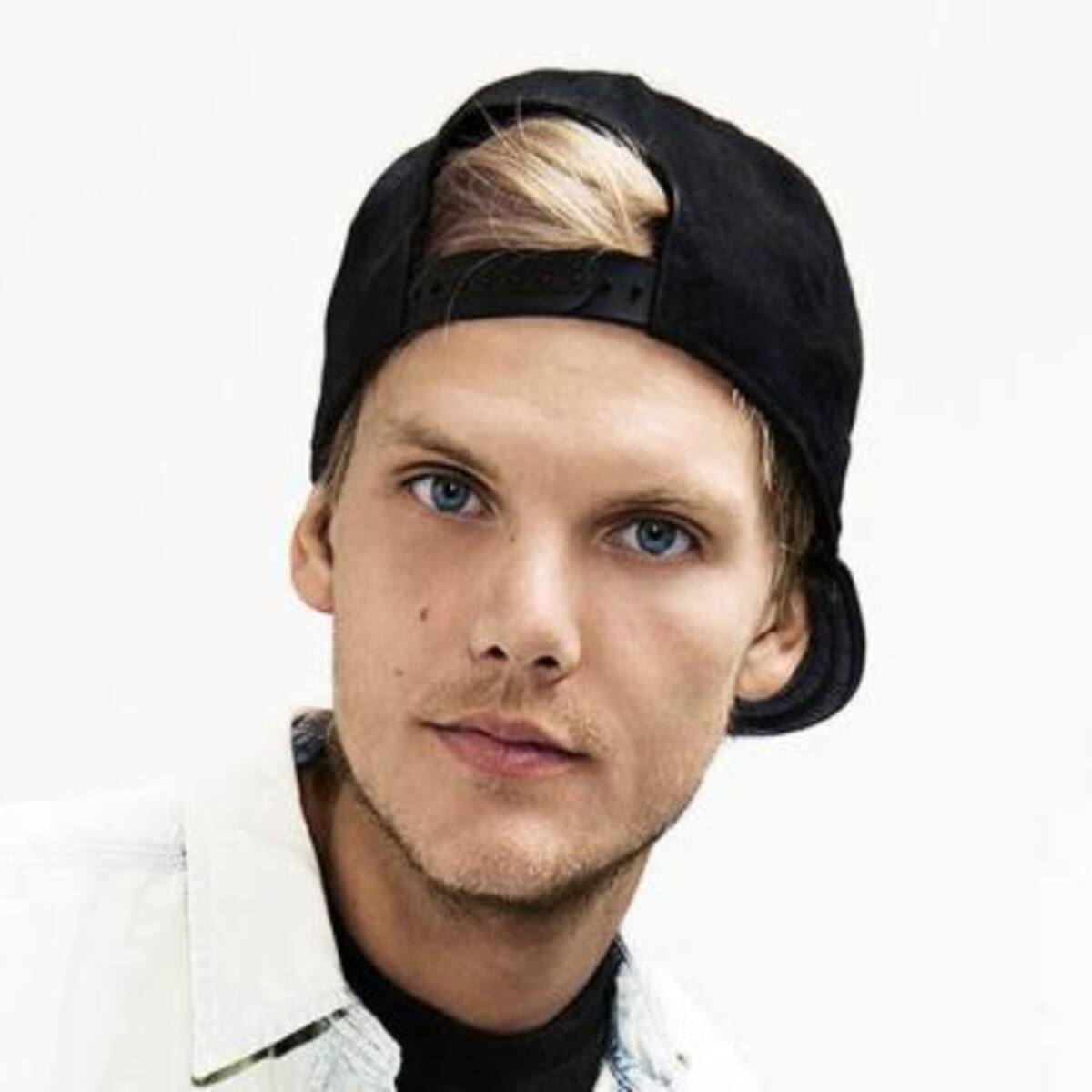 La familia de Avicii piensa que el DJ se suicidó