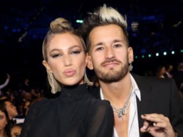 Camilo publica la foto más romántica y divertida de la boda de Ricky Montaner y Stefi Roitman