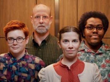 Apple te vende todos sus productos en de Escape from the Office