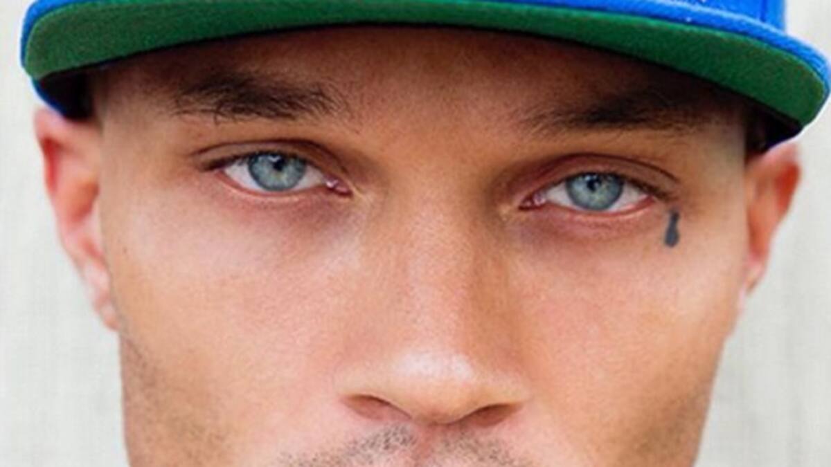 El preso más bello del mundo ya es oficialmente modelo