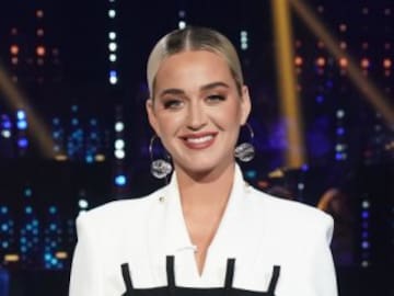 Katy Perry desvela la portada de ‘Electric’, su nuevo sencillo