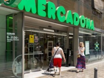 Mercadona vende por solo 8 euros un perfume igual que el que usa la reina Letizia