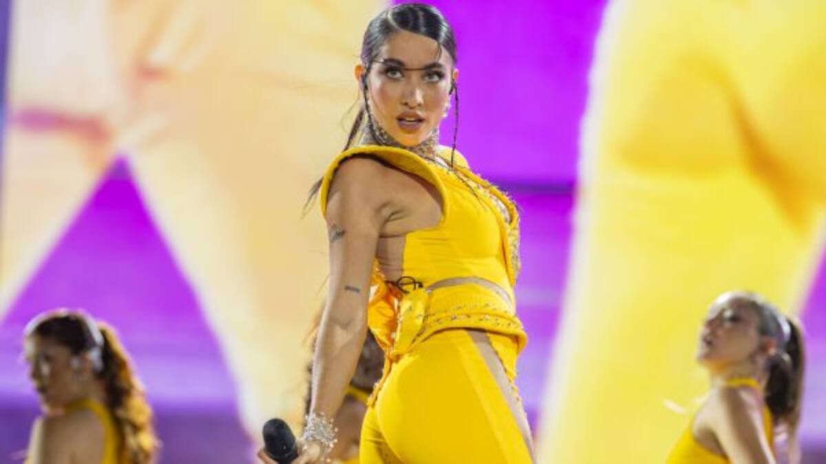 MARÍA BECERRA ANUNCIA SU GIRA MUNDIAL: "#TOUR24"