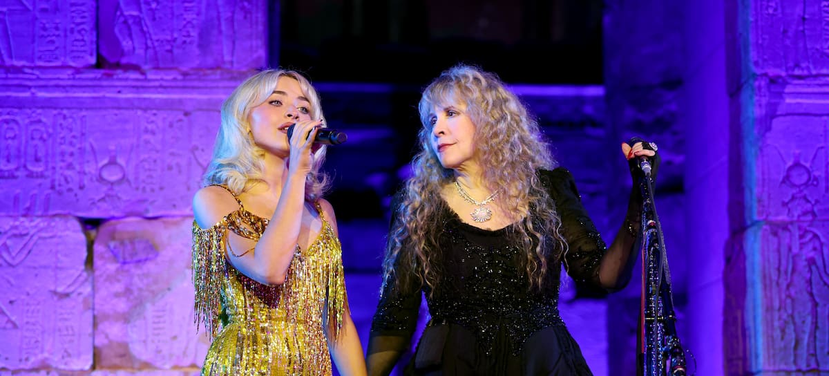 Sabrina Carpenter y Stevie Nicks actúan en la cena de la MET Gala 2026.