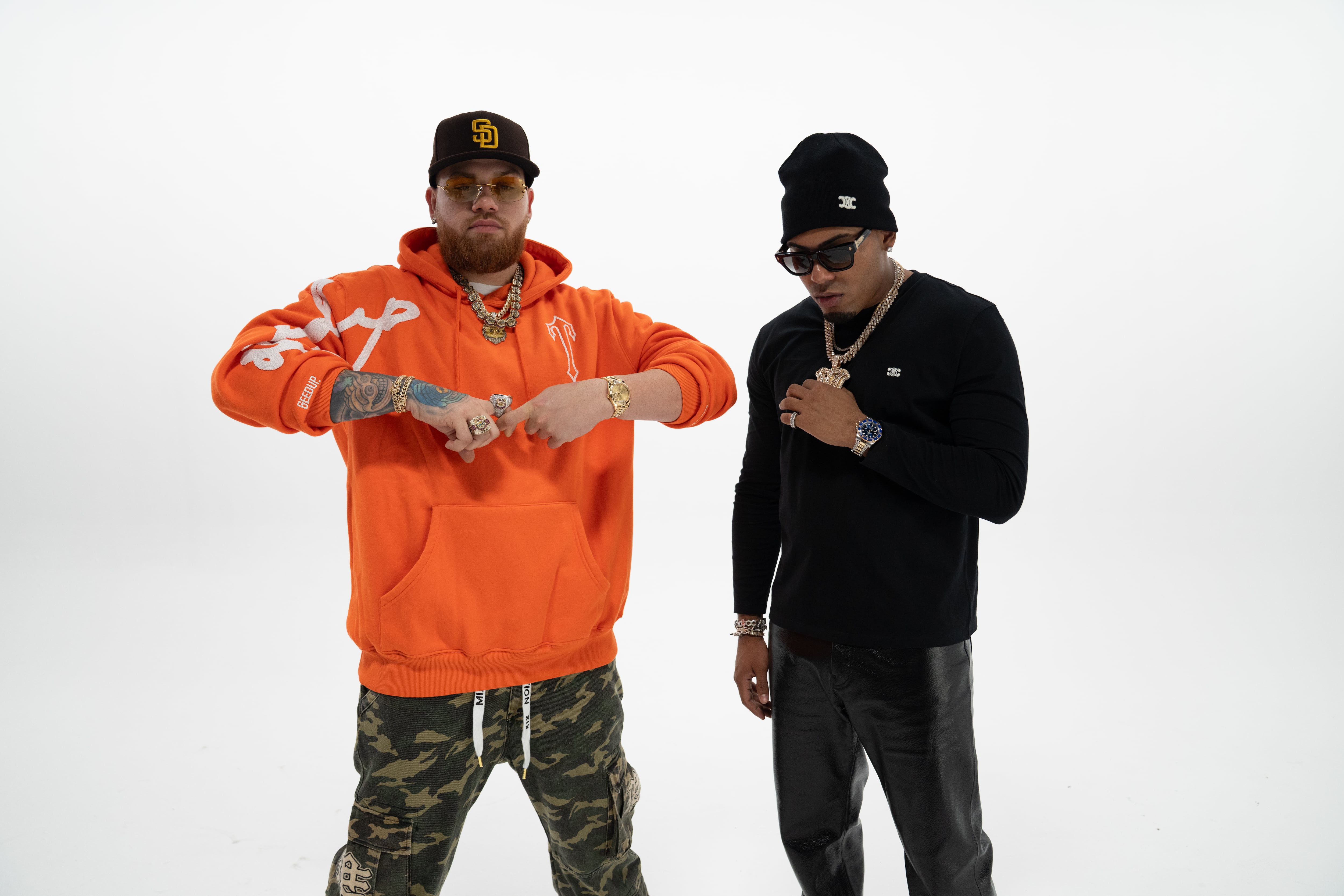 Miky Woodz y Myke Towers, juntos para 'DFWE'