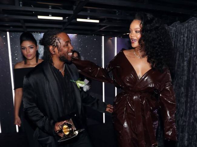 Kendrick Lamar y Rihanna compartieron Grammy por 'Loyalty'.