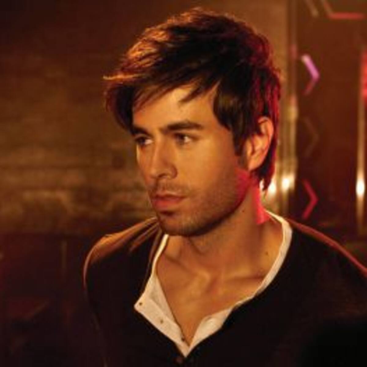 Enrique Iglesias es récord en Youtube