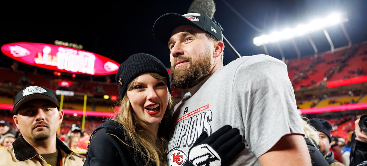 Taylor Swift y Travis Kelce celebrando la Super Bowl de los Kansas City Chiefs, enero de 2025.