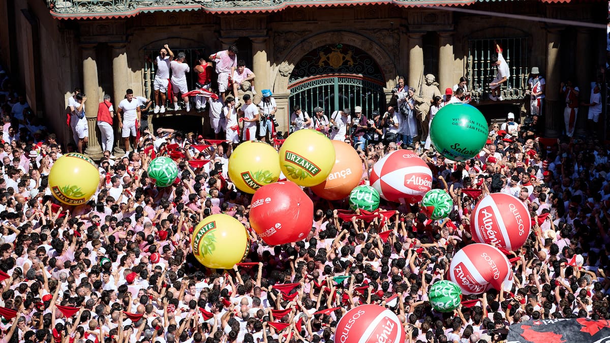 Conciertos de San Fermín 2026 del 10 de julio: todos los horarios y planes gratuitos
