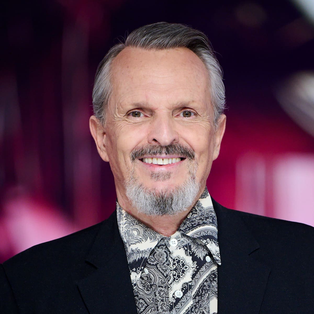 Miguel Bosé, 70 años y cuatro vidas: cómo reinventarse sin dejar de ser uno mismo