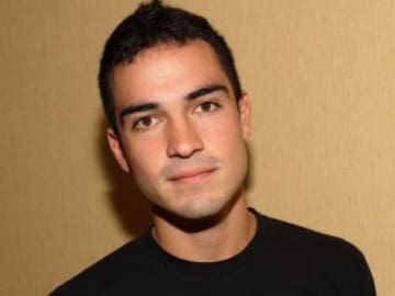 El tuit de Alfonso Herrera tras el anuncio de ‘RBD’ cabrea a sus fans: “No inventes”