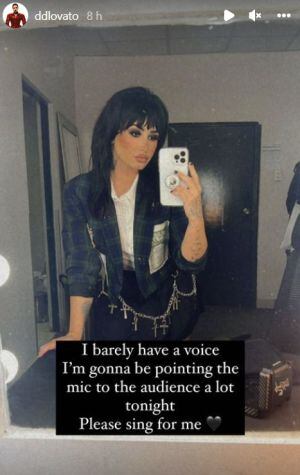 Demi Lovato antes de subir al escenario