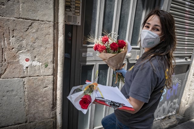 Cataluña se prepara para Sant Jordi 2021.