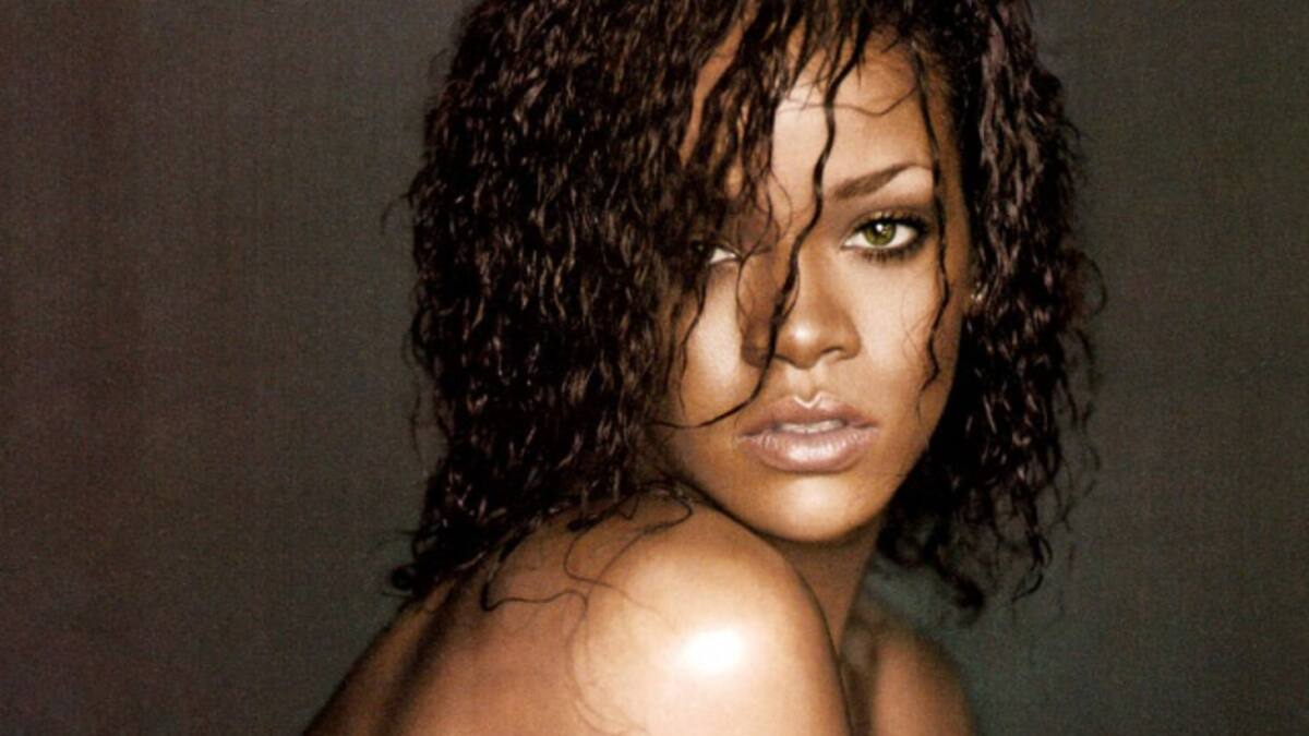 El español de Rihanna es un pelín fuerte