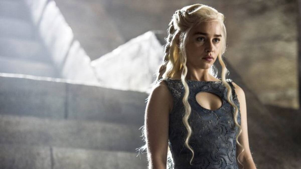 Emilia Clarke tiene uno de los Instagram más divertidos