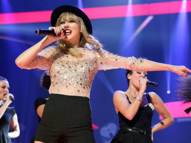 La cantante Taylor Swift en 2012, durante el iHeartRadio Music Festival.