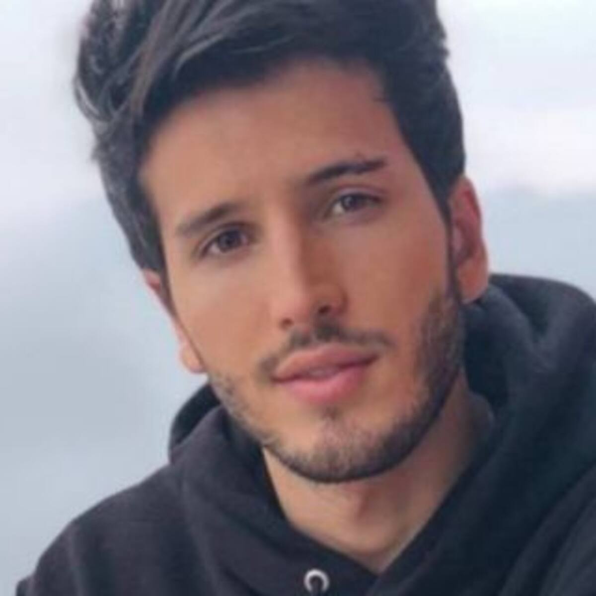El divertido accidente que sufrió Sebastián Yatra