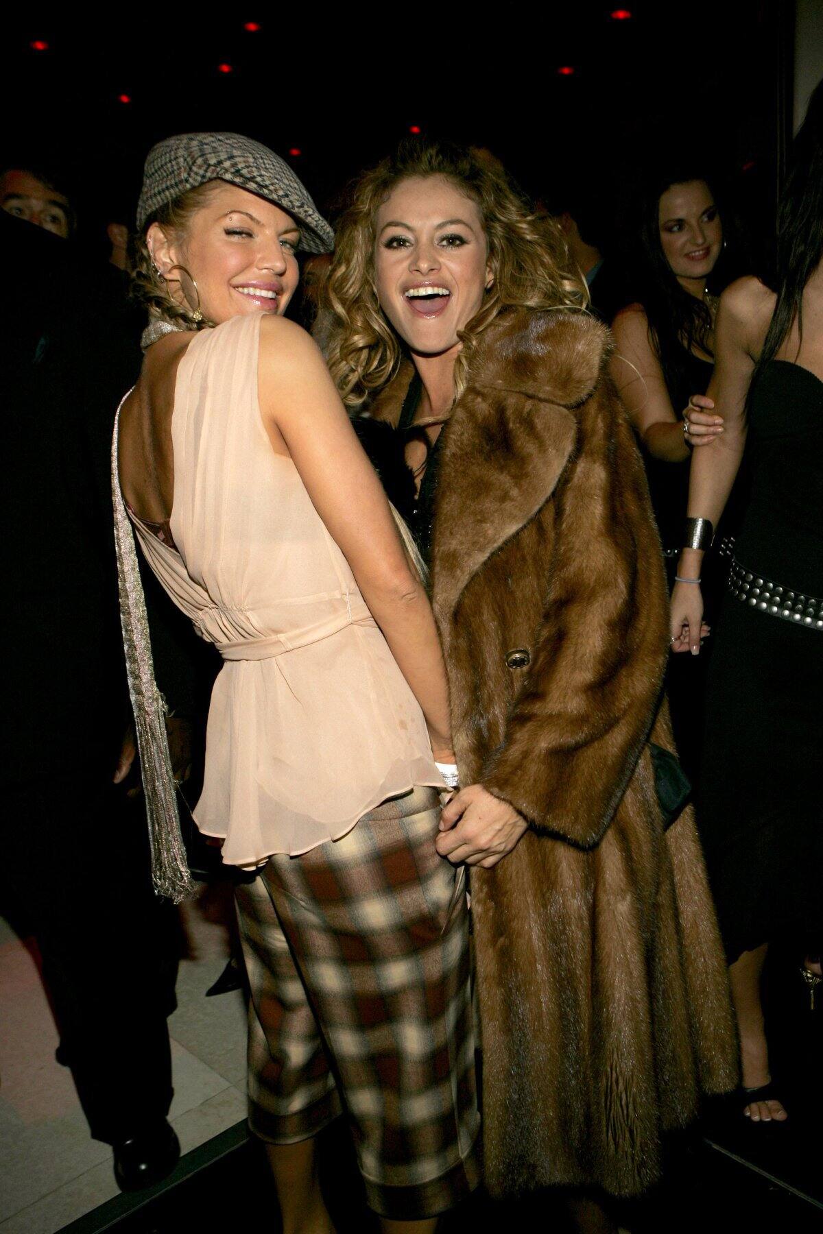 ¿Que hacían Fergie y Paulina Rubio juntas?
