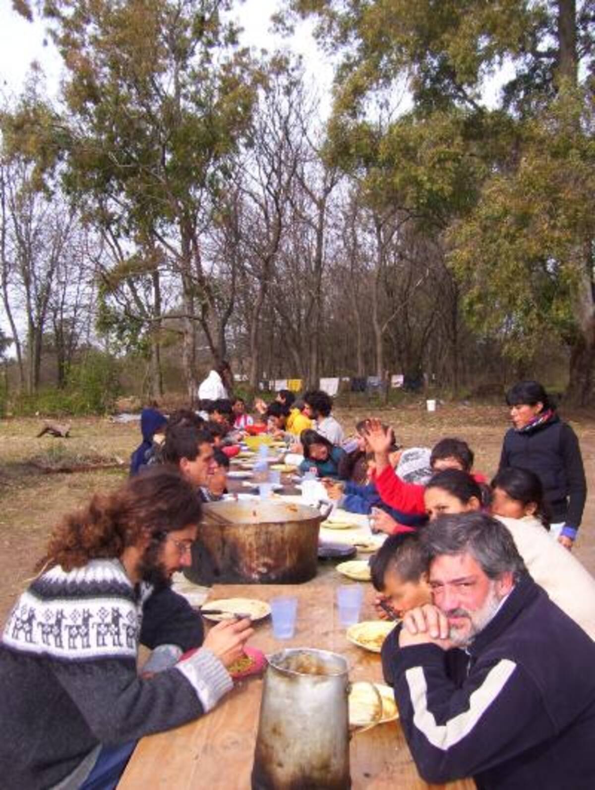 A comer...