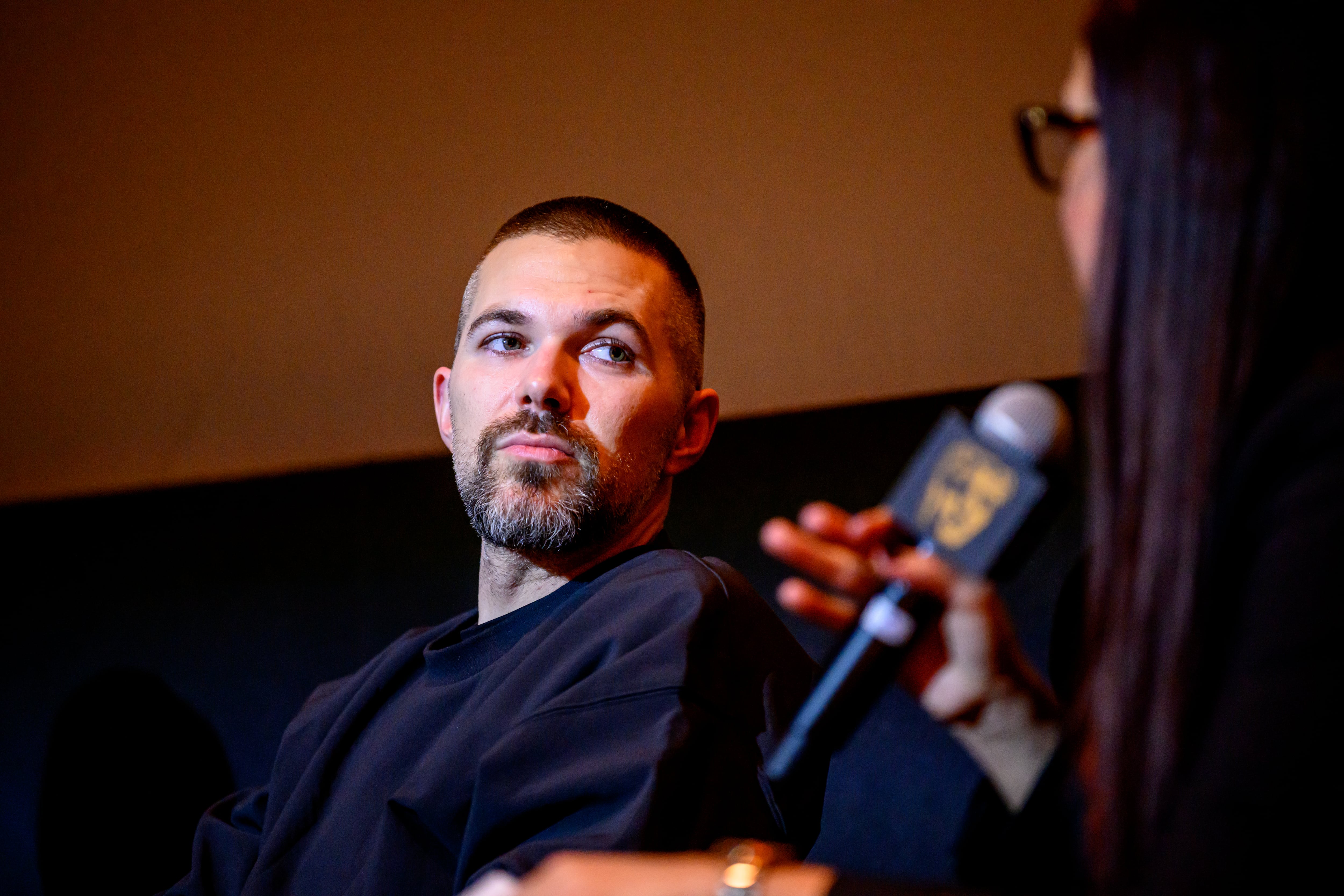 Robert Eggers en un coloquio sobre &#039;Nosferatu&#039;. / Roy Rochlin/Getty