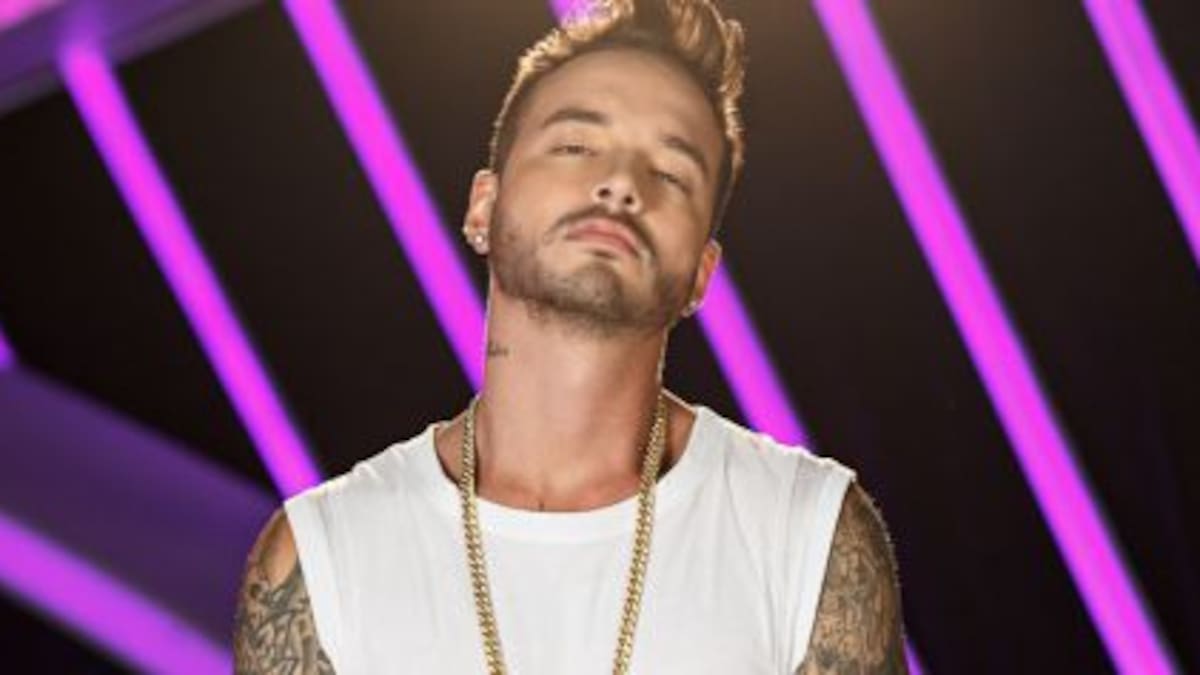 ¡J Balvin se accidentó con su avión!