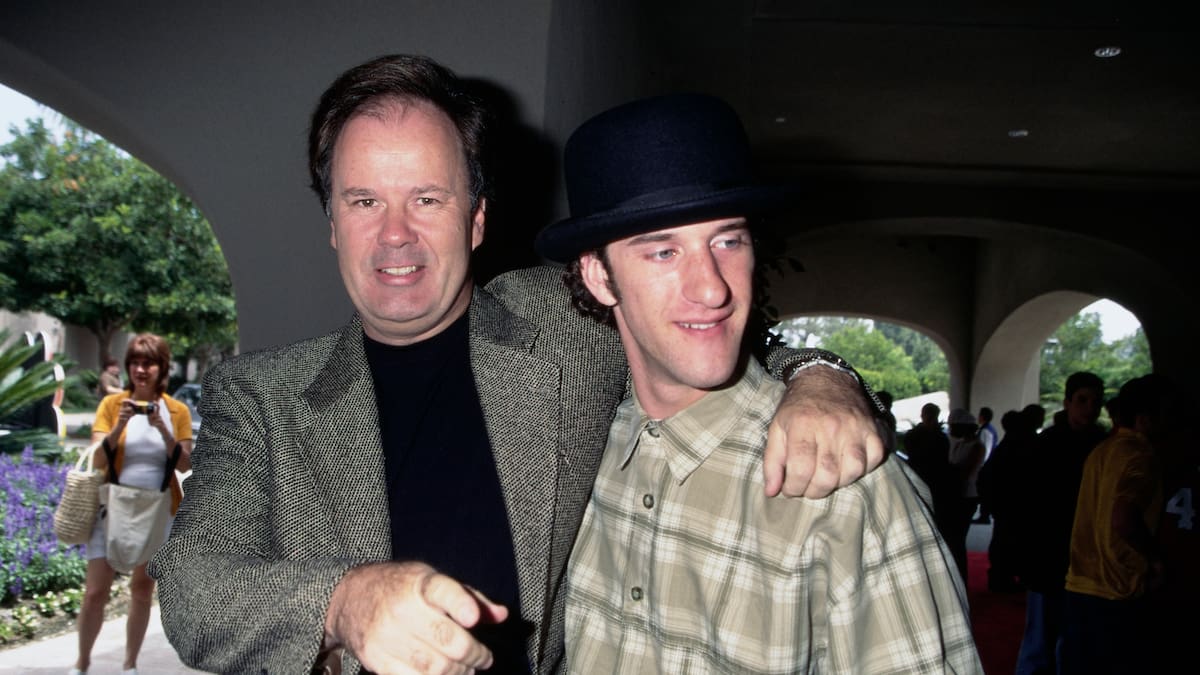 Muere Dennis Haskins, el mítico director de ‘Salvados por la campana’ a los 75 años