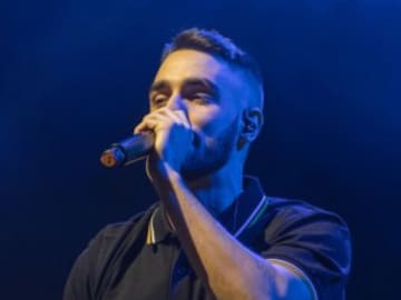 Zetazen conquista TikTok cantando 29 con lengua de signos