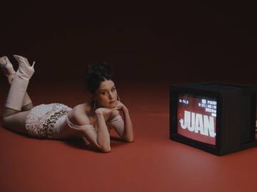 Francisca Valenzuela es acompañada por distintas celebridades chilenas en videoclip de &quot;Juan&quot;