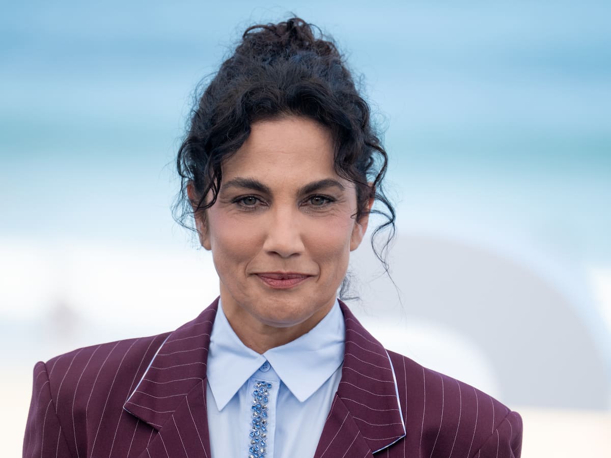 Estrevista a Toni Acosta sobre su personaje en 'Trazos Ocultos': "Nada de lo que le sucede a ella tiene comedia"