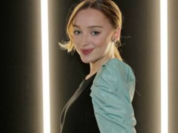 Phoebe Dynevor (‘Los Bridgerton’) expone sus dudas sobre la segunda temporada