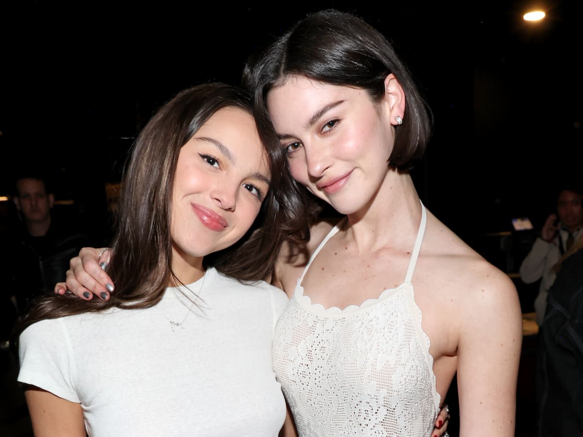 Gracie Abrams desvela a Olivia Rodrigo cuál es la frase favorita de su disco 'Daughter From Hell'