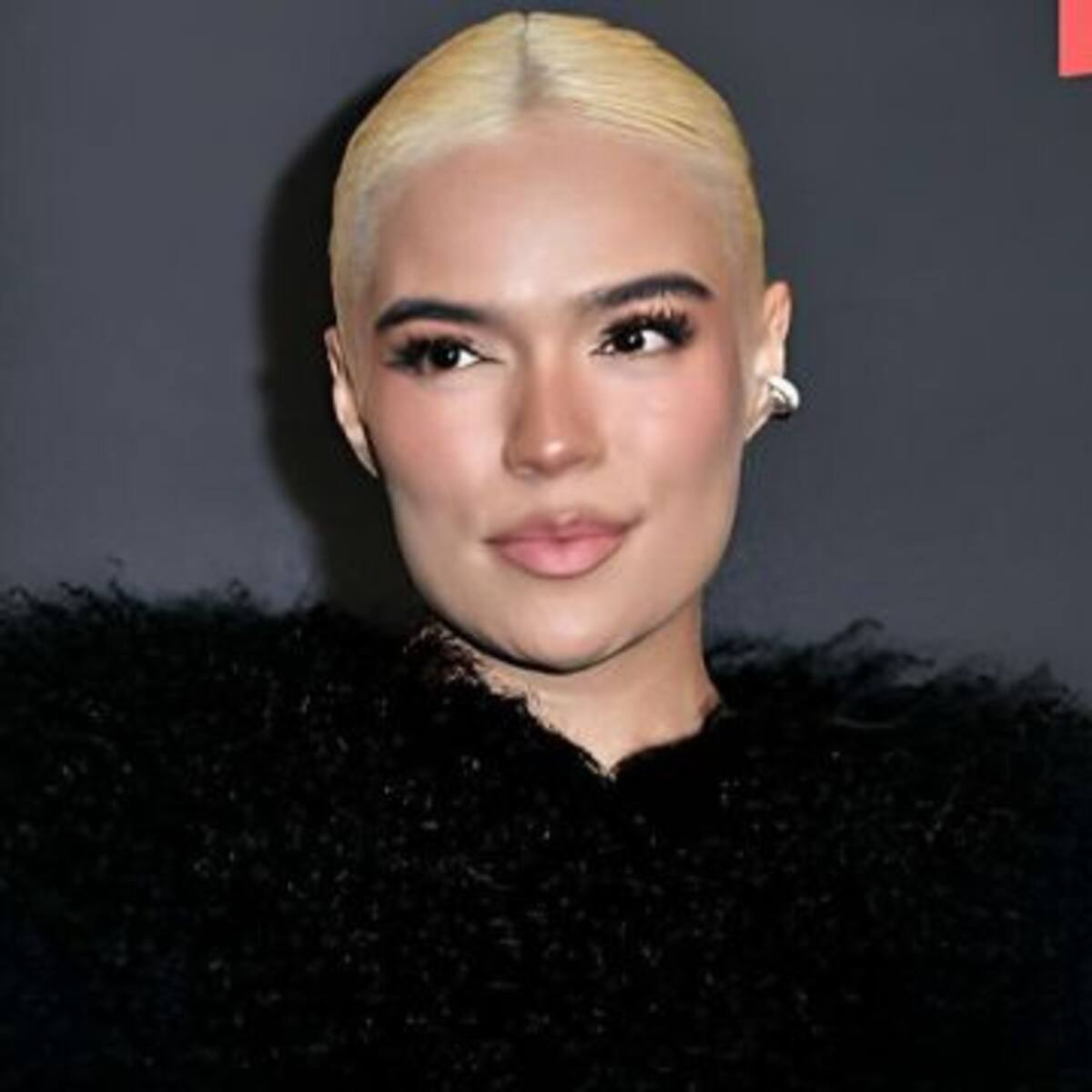 ¿Cuál es el papel de Karol G en la nueva serie de Netflix?
