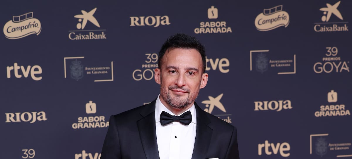 GRANADA, ESPAÑA - 8 DE FEBRERO: Alejandro Amenábar posa en la alfombra roja durante la ceremonia de los Premios Goya 2025 en el Palacio de Congresos de Granada, el 8 de febrero de 2025 en Granada, España. (Foto de Pablo Cuadra/Getty Images)