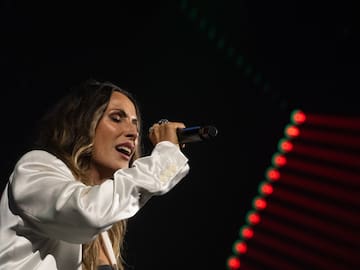 Malú para el tercer concierto de su residencia en Las Ventas, en el que Abraham Mateo era el invitado especial