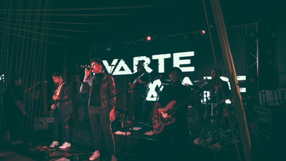 LLevarte a Marte lanza el video de "CAMILA