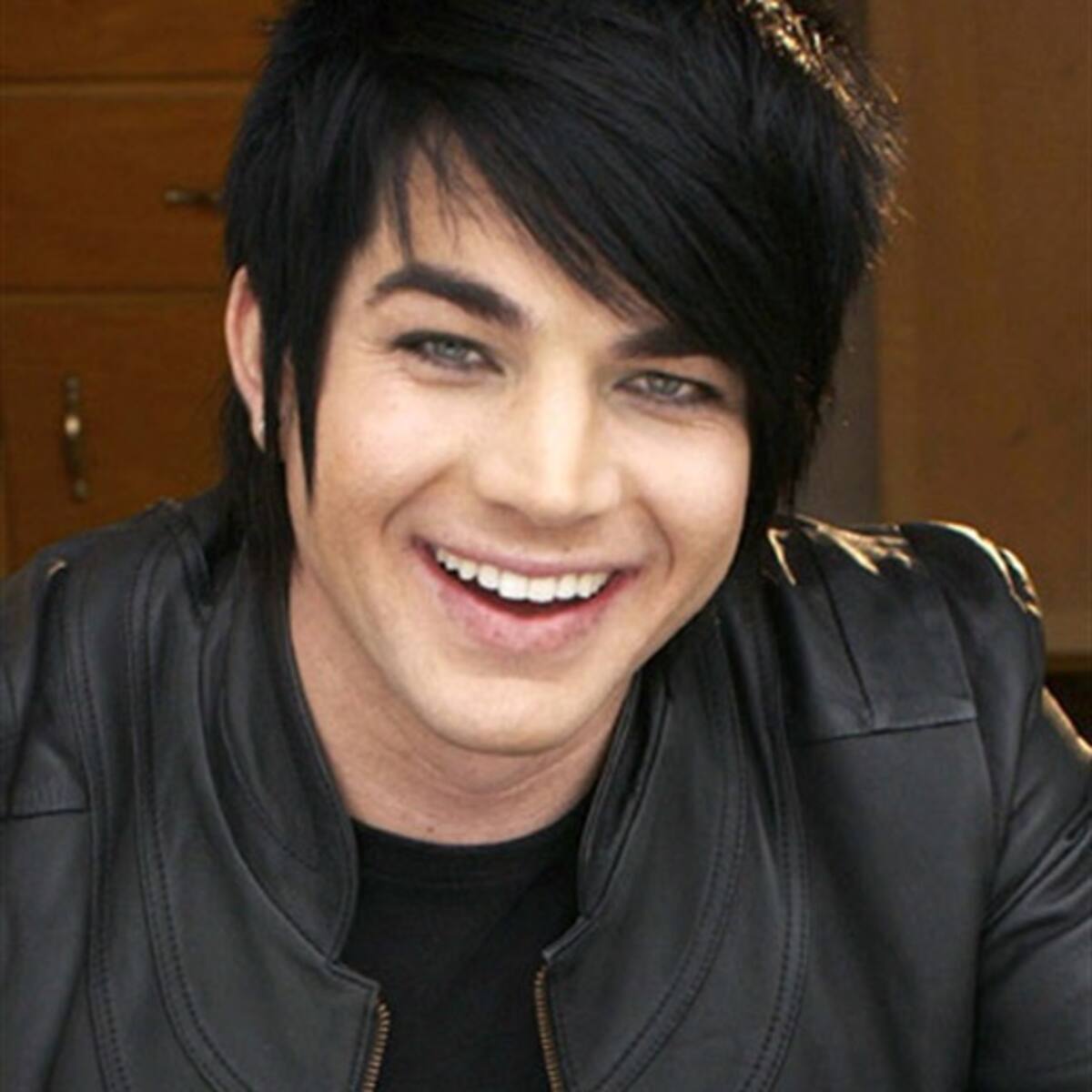 Adam Lambert extraña a Ke$ha