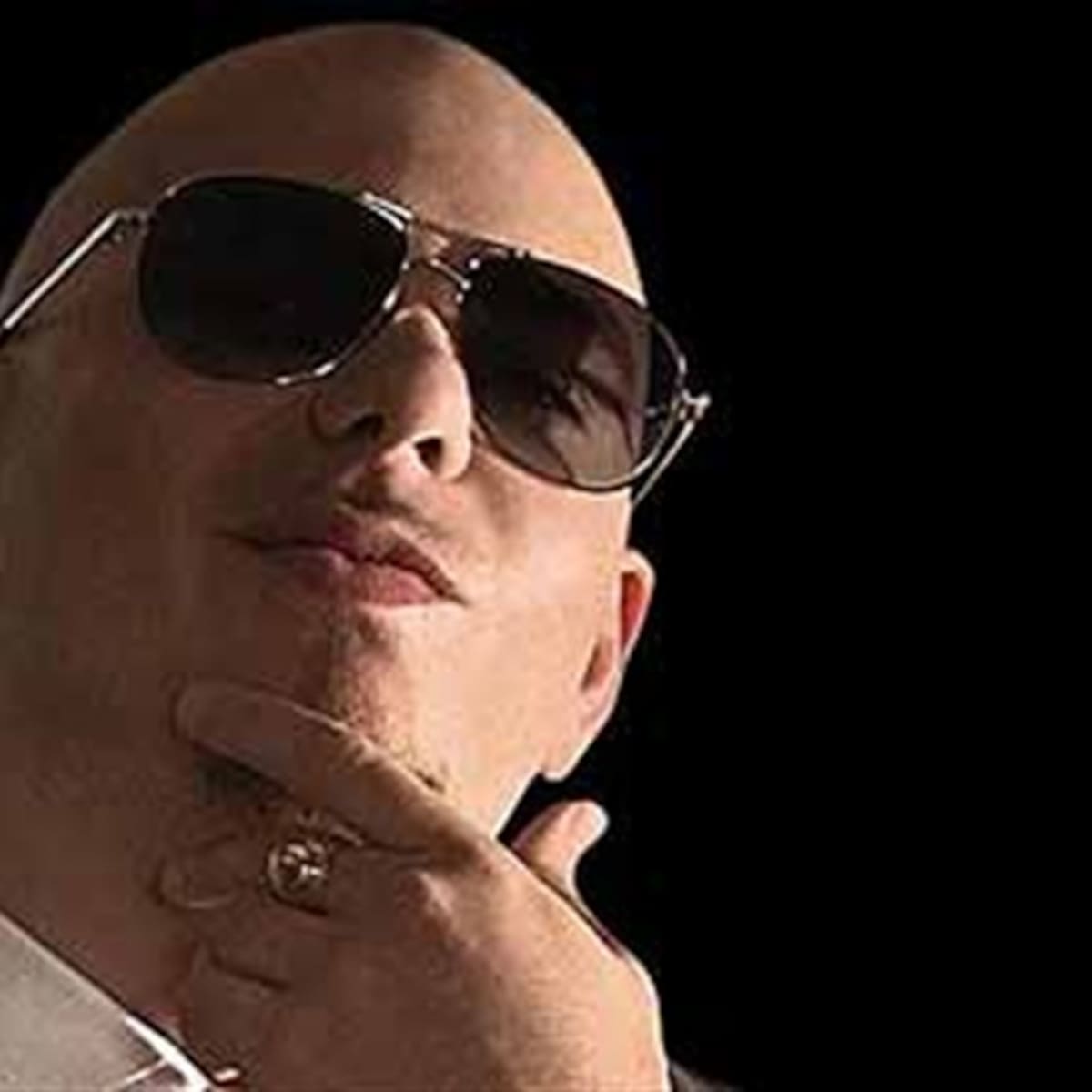 Pitbull, del reggaetón al electro house