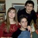 ¿Recuerdas esta canción de ‘Los Serrano’? Sus protagonistas han vuelto a versionarla