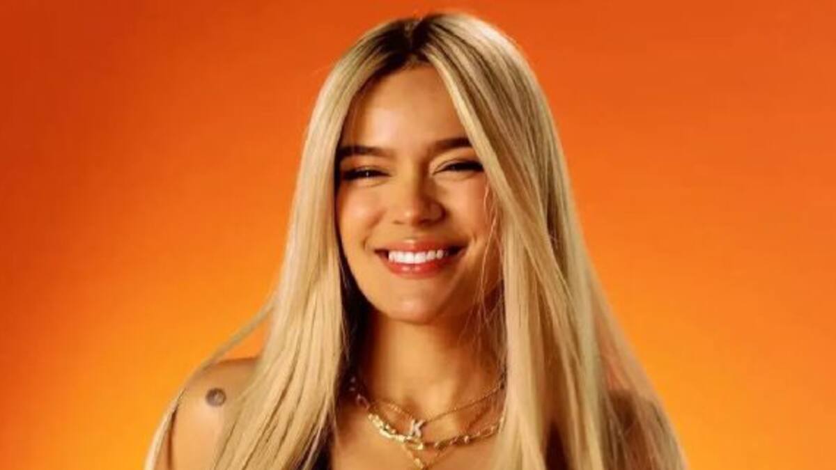 Karol G anunció un embarazo y sorprendió a sus fans