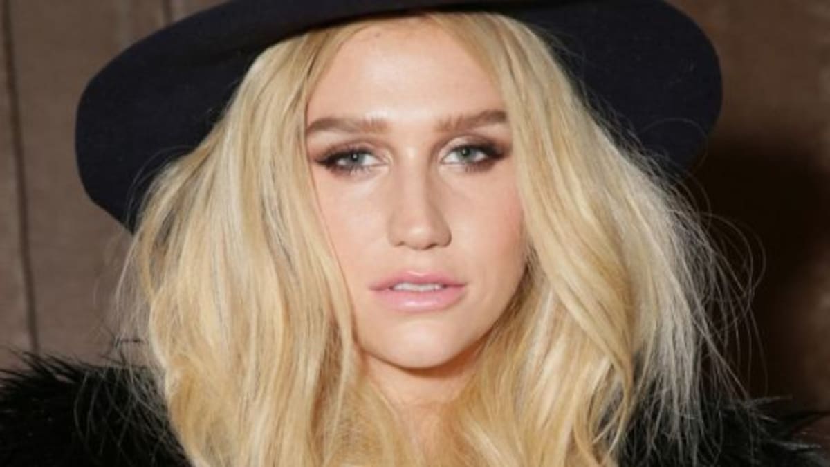 Kesha fue premiada por la comunidad LGBT