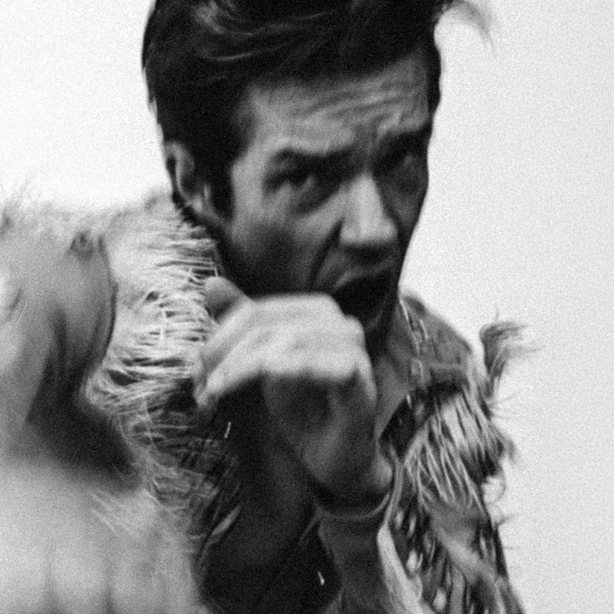 El giro musical de Brandon Flowers con su nuevo disco: 'Thrasher'