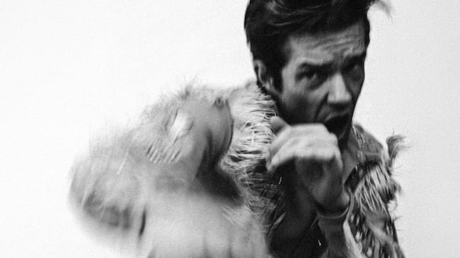 Brandon Flowers, en la portada de su disco Thrasher cortesía de Universal Music