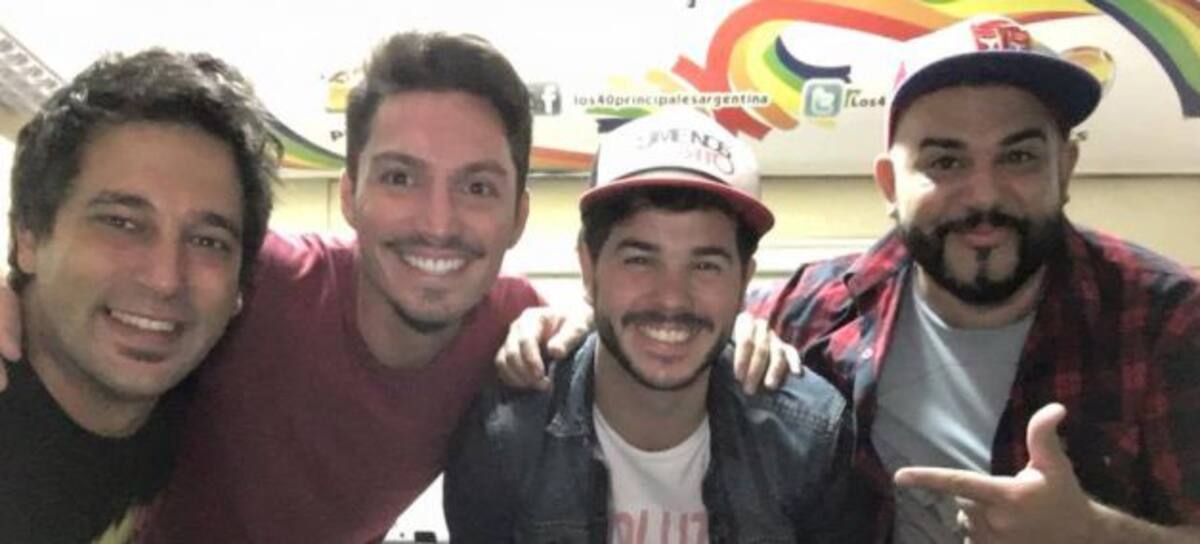 #TodosArriba