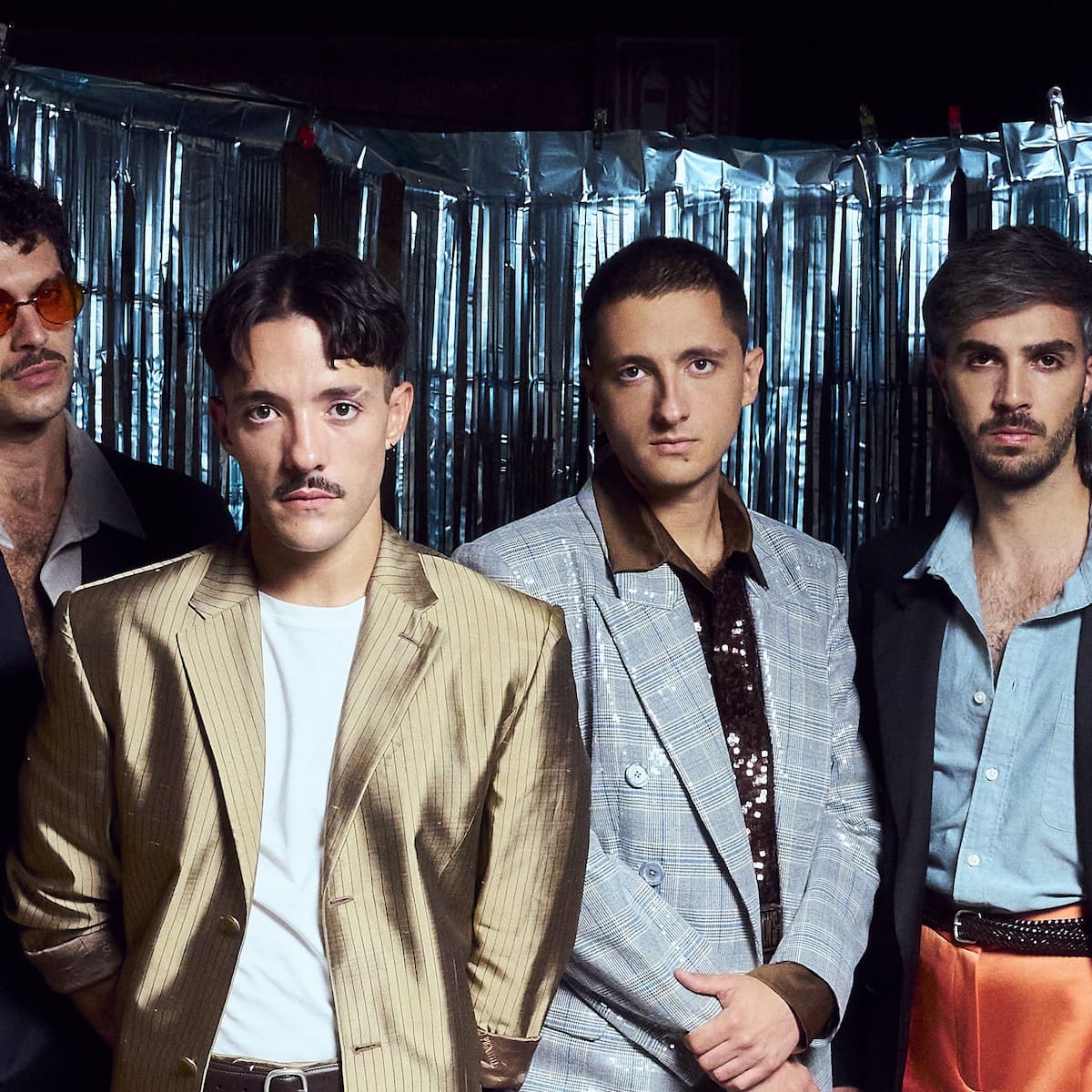 Arde Bogotá presenta 'Manufacturas del Club de la Gente Sola': "Este disco ha hecho que nos queramos mucho más"