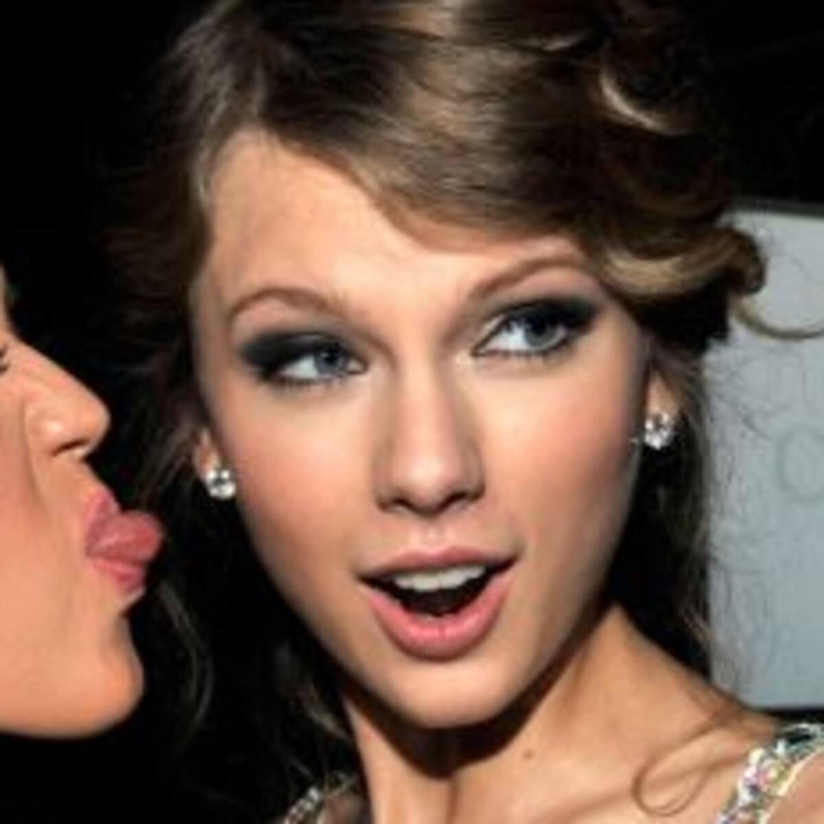 El nombre del nuevo perfume de Katy Perry es un palo contra Talyor Swift?