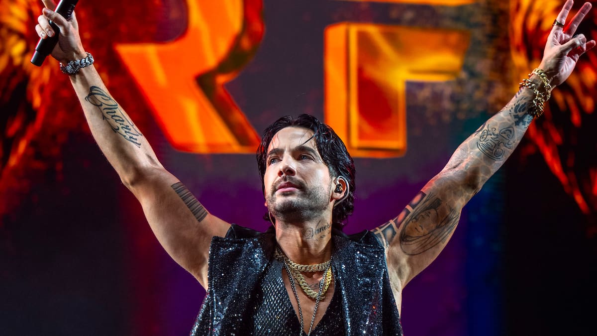 La reina del flow llega al Movistar Arena y convierte a su público en parte de la ficción: "A ver si se viene una cuarta temporada"